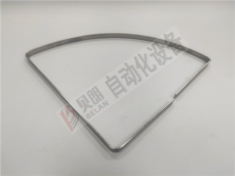 12*2.5不鏽鋼扁線廚衛掛件