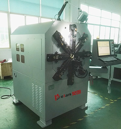 彈簧（huáng）機