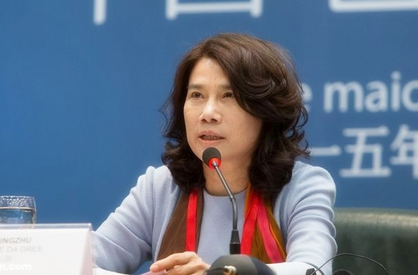 讀《為何（hé）人在遇（yù）到困難時，沒（méi）有人來（lái）雪中送炭》——之感想